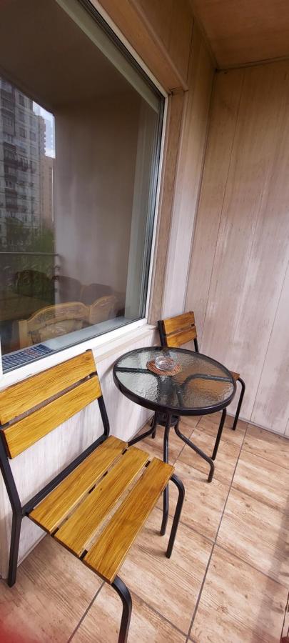 Apartment On Patriarkha Mstyslava Skrypnyka Street Kiev Exterior foto